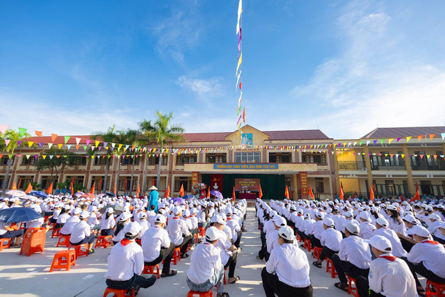 100 Ucapan Perpisahan untuk Guru dari Murid yang Berkesan | kumparan.com