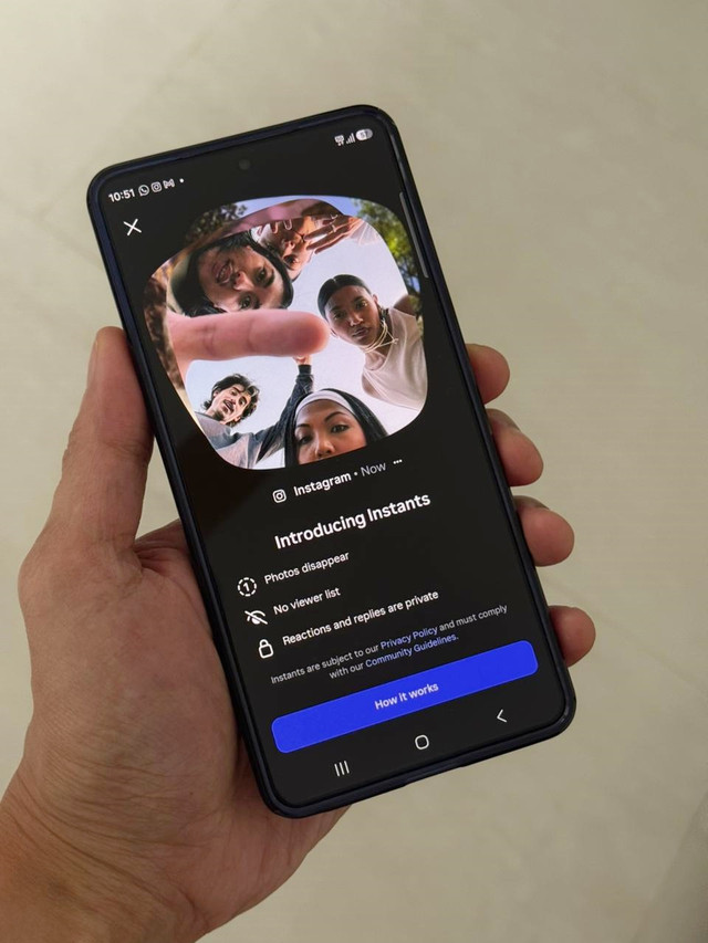 Fitur Instants Instagram sudah bisa dipakai di Indonesia. Foto: Aditya Panji/kumparan