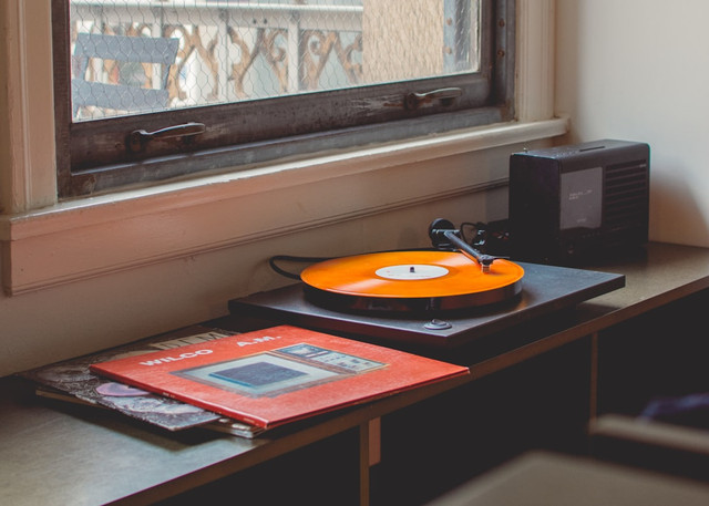 Ilustrasi Daftar OST The Wonderfools ,Foto:Unsplash/Travis Yewell