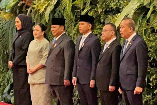 Presiden Republik Indonesia Prabowo Subianto (ketiga kiri) menghadiri Rapat Paripurna DPR RI di Gedung DPR, Kompleks Parlemen, Senayan, Jakarta, Rabu (20/5/2026). Foto: Zamachsyari/kumparan