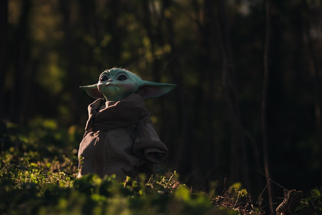 Ilustrasi sinopsis Star Wars: The Mandalorian and Grogu, foto: Unsplash/Emmanuel Denier