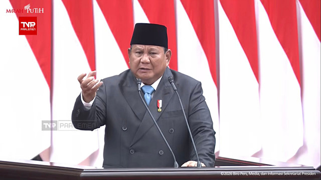 Presiden RI, Prabowo Subianto memberikan paparan dalam Rapat Paripurna DPR RI ke-19 Terkait KEM dan PPKF RAPBN 2027 di Gedung DPR, Kompleks Parlemen, Jakarta, Rabu (20/5/2026). Foto: YouTube/ Sekretariat Presiden