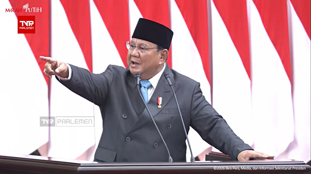 Presiden RI, Prabowo Subianto memberikan paparan dalam Rapat Paripurna DPR RI ke-19 Terkait KEM dan PPKF RAPBN 2027 di Gedung DPR, Kompleks Parlemen, Jakarta, Rabu (20/5/2026). Foto: YouTube/ Sekretariat Presiden