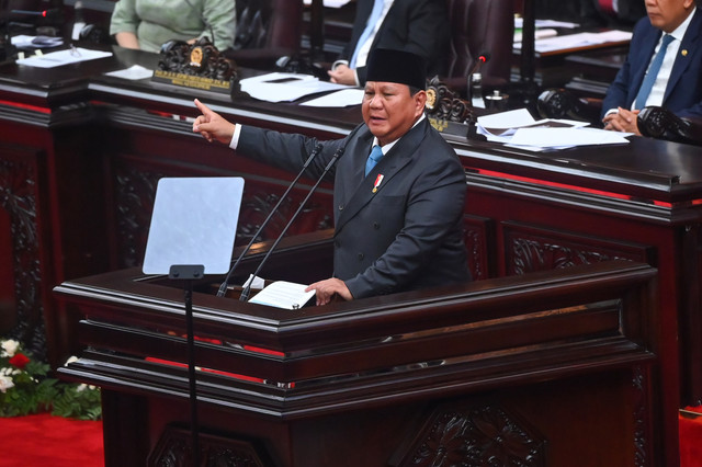 Presiden Prabowo Subianto menyampaikan pidato dalam Rapat Paripurna ke-19 DPR RI Masa Persidangan V Tahun Sidang 2025-2026 di kompleks Parlemen, Jakarta, Rabu (20/5/2026). Foto: ANTARA FOTO/Rivan Awal Lingga