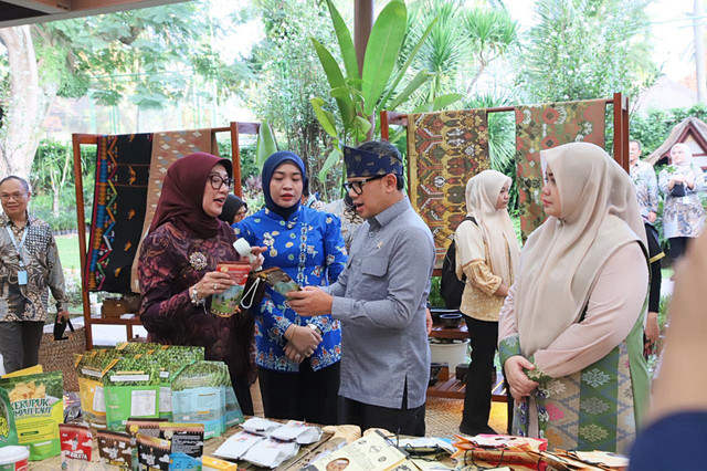 Wamendagri Bima Arya dorong kepala daerah percepat digitalisasi UMKM guna genjot PAD dan pertumbuhan ekonomi lokal, Selasa (19/5/2026). Foto: Dok. Kemendagri