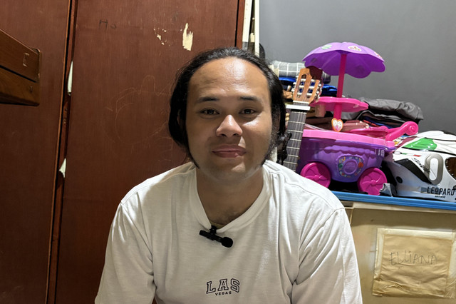 Calvin Dores ditemui kumparan di kediamannya di kawasan Tangerang Selatan. Foto: Salsha Okta Fairuz/kumparan