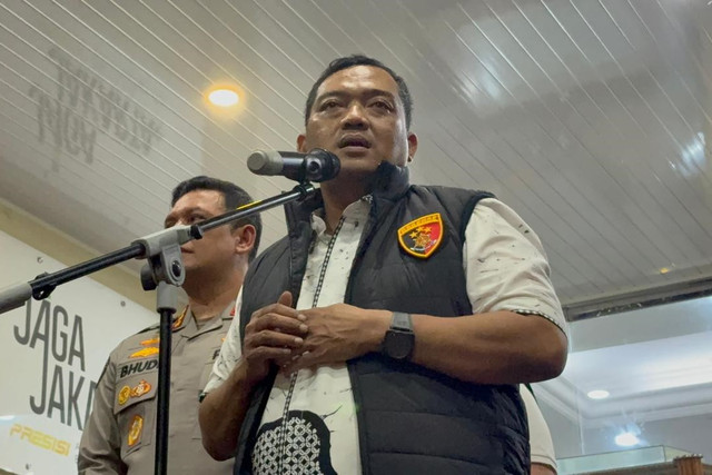 Direskrimum Polda Metro Jaya Kombes Pol Iman Imanuddin dalam jumpa pers di Ditreskrimum Polda Metro Jaya, Rabu (20/5/2026). Foto: Nauval Pratama/kumparan