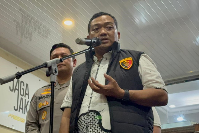 Direskrimum Polda Metro Jaya Kombes Pol Iman Imanuddin dalam jumpa pers di Ditreskrimum Polda Metro Jaya, Rabu (20/5/2026). Foto: Nauval Pratama/kumparan