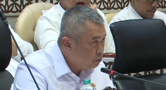 Menteri Perhubungan, Dudy Purwagandhi saat Rapat Kerja dan RDP dengan Komisi V di DPR RI, Senayan, Kamis (21/5/2026). Foto: YouTube/ TVR Parlemen