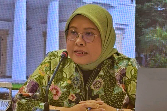 Direktur Perlindungan Warga Negara Indonesia (PWNI) Kementerian Luar Negeri RI, Henny Hamidah, saat memberikan keterangan pers di Kemlu RI, Jakarta, Kamis (21/5/2026). Foto: Jeni Ritanti/kumparan