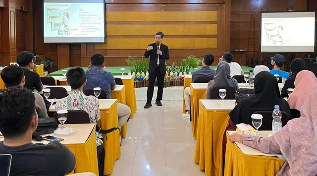 FORSAL Executive Class TDA Solo Raya Kupas Strategi Bisnis Menjadi Aset Bernilai