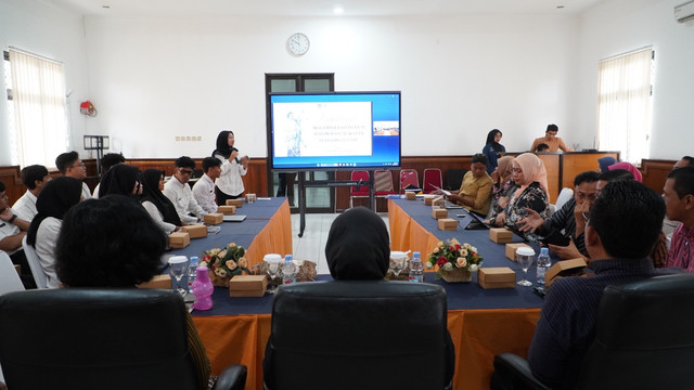 presentasi layanan inovasi peserta pemagangan nasional pada kanwil ditjenpas diy (humas kanwil ditjenpas diy)