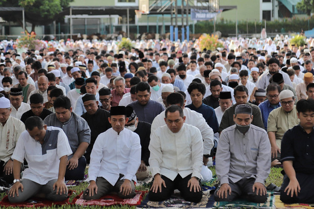 Umat Islam Sholat Idul Adha. Foto: Jamal Ramadhan/kumparan