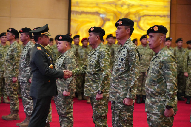 Sertijab sejumlah Jenderal TNI oleh Panglima TNI Jenderal Agus Subiyanto. Foto: Dok. Istimewa