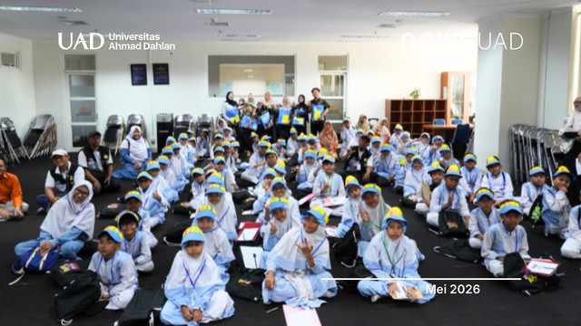 Kunjungan SD BIAS Klaten di Pendidikan Bahasa Inggris (PBI) Universitas Ahmad Dahlan (UAD) (Foto. PBI UAD)
