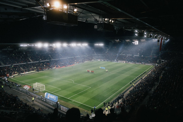 Ilustrasi di waktu tambahan berapa Meksiko disingkirkan Belanda dalam Piala Dunia 2014. Foto: Unsplash.com/Howard Bouchevereau