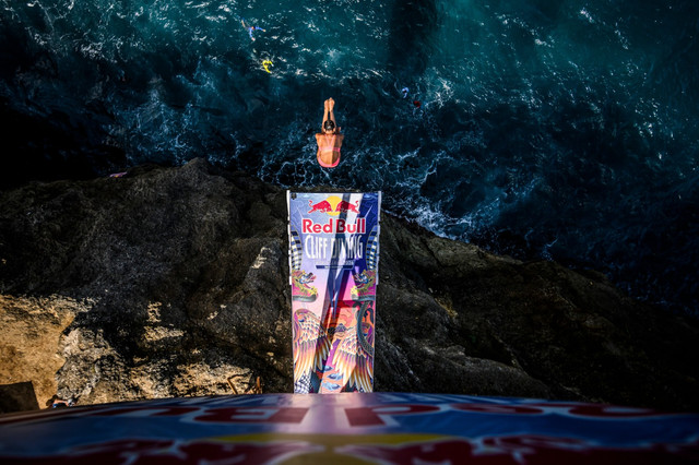 Kompetisi Red Bull Cliff Diving 2026 di Broken Beach, Bali. Foto: Redbull