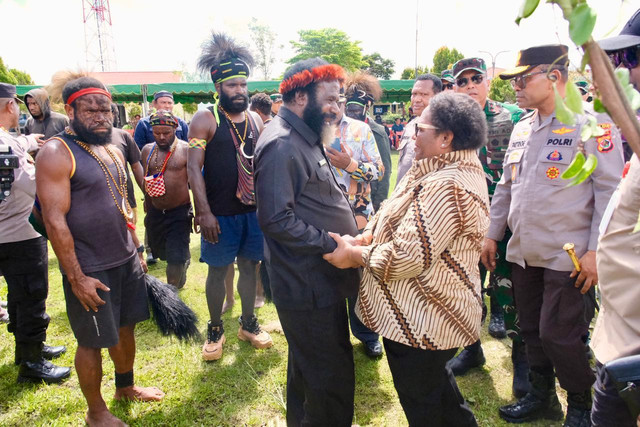 Wamendagri Ribka Haluk tegaskan stabilitas keamanan jadi syarat mutlak untuk jalankan pembangunan di Papua Pegunungan, Sabtu (23/5/2026). Foto: Dok. Kemendagri