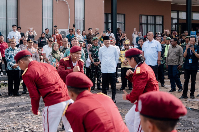 Menteri Sosial Saifullah Yusuf (Gus Ipul) saat menghadiri agenda Kolaborasi Program Prioritas Presiden dalam rangka Membangun SDM Menuju Kemandirian Ekonomi di Kabupaten Katingan, Sabtu (23/5/2026). Foto: Dok. Andi Muhlis/Biro Humas Kemensos