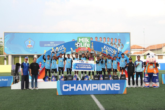 SDN Jambean 02 Pati juara MilkLife Soccer Challenge (MLSC) Kudus Seri 2 2025/26. Foto: Vega Maarijil Ula/kumparan