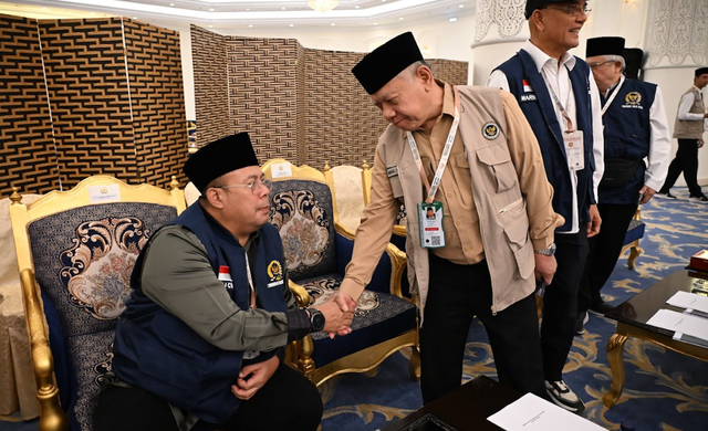 Tim Pengawas (Timwas) Haji DPR RI meminta seluruh petugas haji meningkatkan kesiapsiagaan menjelang puncak ibadah haji di Arafah, Muzdalifah, dan Mina (Armuzna). Foto: Timwas Haji DPR 2026