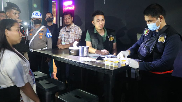 Polda Sumut gerebek tempat hiburan malam di Medan, Minggu (24/5/2026). Foto: Dok. Humas Polda Sumut