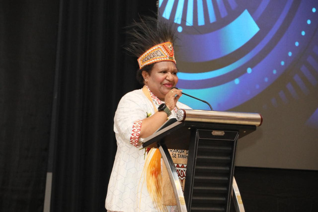 Wamendagri Ribka Haluk minta Pemda kelola Dana Otsus Papua dengan prinsip 5T agar tepat sasaran bagi masyarakat asli Papua, Selasa (26/5/2026). Foto: Kemendagri RI
