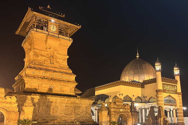 Ilustrasi Menara Kudus. Foto: Muhammad Febrialdho R/Shutterstock