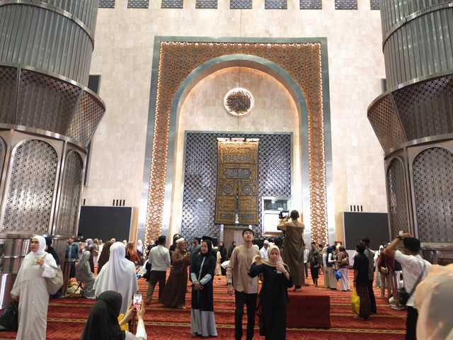 Suasana usai salat Idul Adha di Masjid Istiqlal, Jakarta, Rabu (27/5/2026). Foto: Aditya Nugraha/kumparan