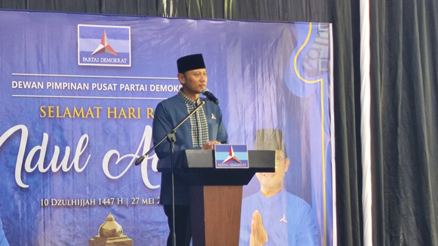 Ketum Demokrat, Agus Harimurti Yudhoyono, dalam acara perayaan Idul Adha, di Kantor DPP Partai Demokrat, Jakarta, Rabu (27/5/2026). Foto: Jonathan Devin/kumparan