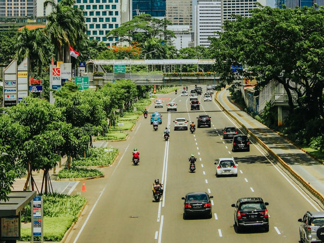 Ilustrasi Ganjil Genap Hari Ini 28 Mei 2026. Foto: Unsplash/Rifki Kurniawan