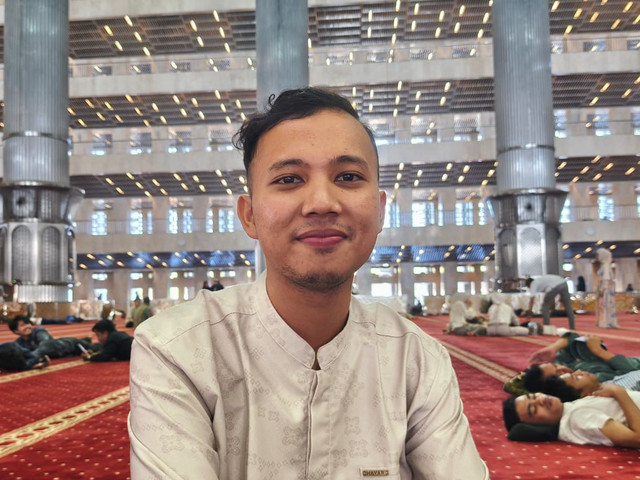 Fauzan (26), jemaah Salat Idul Adha asal Lampung. Foto: Aditya Nugraha/kumparan