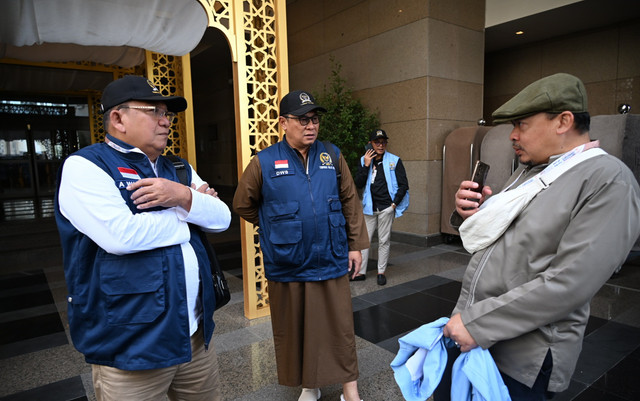 Anggota Tim Pengawas (Timwas) Haji DPR RI 2026 Danang Wicaksana Sulistya mengingatkan jemaah haji Indonesia agar disiplin mengikuti arahan petugas selama pelaksanaan puncak ibadah haji di Arafah, Muzdalifah, dan Mina (Armuzna). Foto: Dok. Timwas Haji DPR 2026