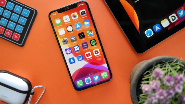 Ilustrasi bocoran jadwal rilis iPhone 18. Foto: Unsplash