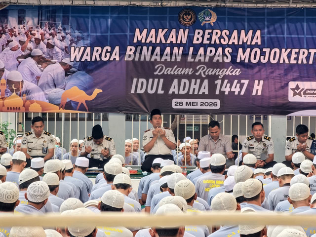 5.500 Tusuk Sate Mandora Hangatkan Kebersamaan Warga Binaan dan Petugas Lapas Mojokerto Sambut Idul Adha 1447 H (Foto:HumasLapasMoker)