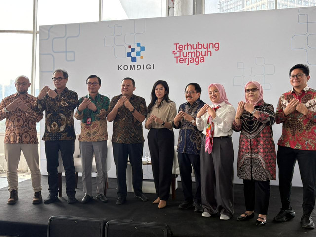 Komdigi meresmikan pendaftaran nomor seluler menggunakan biometrik pengenalan wajah di FX Sudirman, Jakarta Pusat, Jumat (29/5/2026). Foto: Ryan Iqbal/kumparan