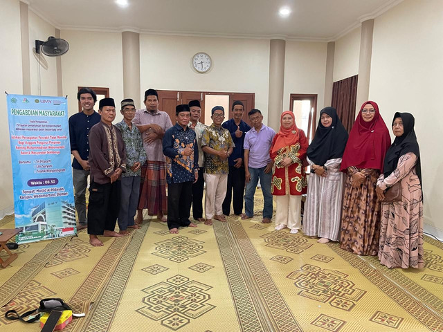 Dosen UMY Edukasi Warga Wedomartani Cegah Penyakit Tidak Menular