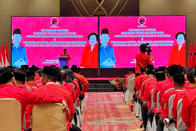 Suasana Pembekalan dan Bimbingan Teknis Anggota Fraksi PDIP DPRD tingkat provinsi/kabupaten/kota se-Indonesia di kawasan Mangga Dua, Jakarta Utara, Sabtu (30/5/2026). Foto: Nasywa Athifah/kumparan