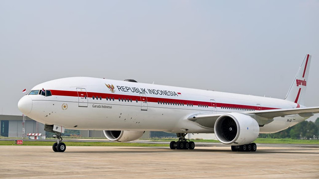 Pesawat yang membawa Presiden Prabowo tiba di Tanah Air usai melaksanakan kunjungan resmi kenegaraan di Prancis di Bandara Halim, Jakarta, Sabtu (30/5/2026). Foto: Dok. Biro Pers, Media, dan Informasi Sekretariat Presiden