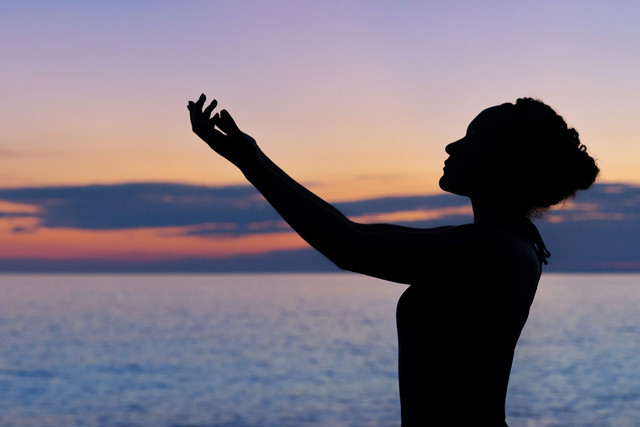 Ilustrasi emotional healing. Foto Unsplash.