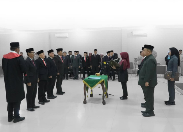Ahmad Mursidi, tersangka kasus kecelakaan maut dilantik jadi Staf Bupati Pandeglang. Foto: Instagram @pemkab.pandeglang