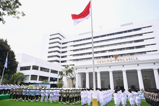 Presiden Republik Indonesia Prabowo Subianto memimpin upacara peringatan hari lahir Pancasila di Gedung Pancasila, Kementerian Luar Negeri, Jakarta, Senin (1/6/2026). Foto: Kris /Biro Pers Sekretariat Presiden