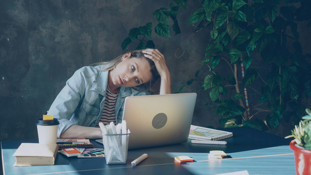 Ilustrasi burnout. Foto: Unsplash