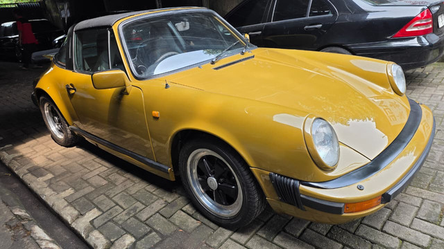 Porsche 911 Carrera (G50) dilelang melalui Kantor Pelayanan Kekayaan Negara dan Lelang (KPKNL) Tasikmalaya. Foto: Dok. KPKNL Tasikmalaya