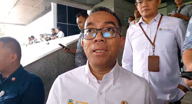 Mendiktisaintek Brian Yuliarto di Kompleks Parlemen, Senayan, Jakarta, Selasa (2/6/2026). Foto: Nasywa Athifah/kumparan