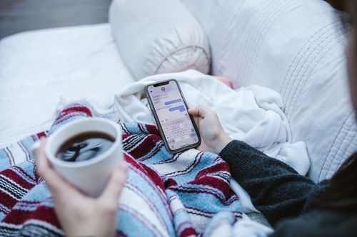 https://images.pexels.com/photos/6669782/pexels-photo-6669782.jpeg
