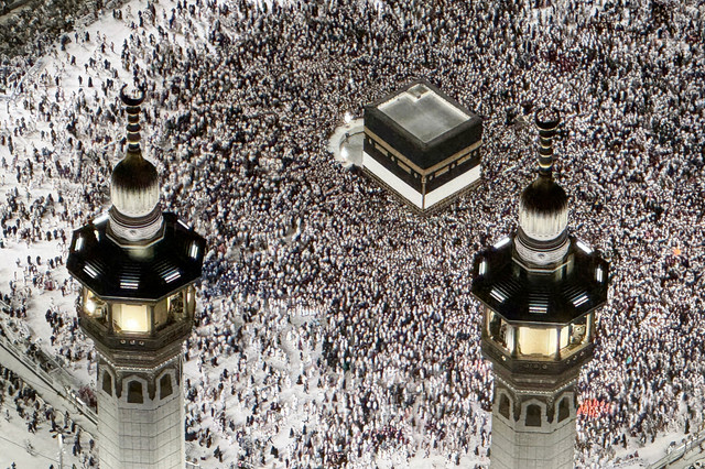 Jemaah haji dari berbagai negara melaksanakan tawaf di Masjidil Haram, Makkah, Selasa (2/6/2026) waktu setempat. Foto: Citro Atmoko/ANTARA FOTO