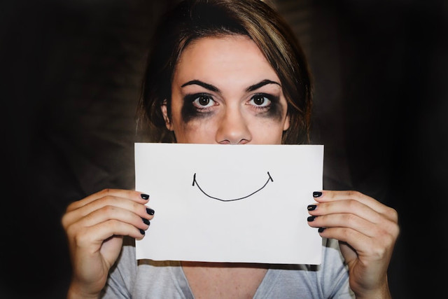 Ilustrasi Cara menghadapi orang NPD . Foto: Unsplash/Sydney Latham