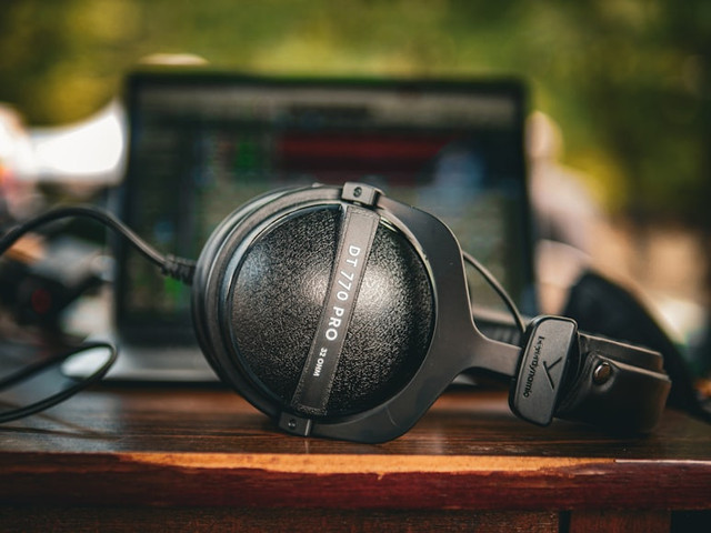 Ilustrasi Lirik lagu If I-TREASURE. Foto: Unsplash/Berciu Emanuel