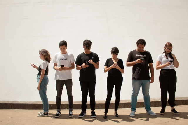 Ilustrasi edukasi hubungan remaja. Foto Unsplash.